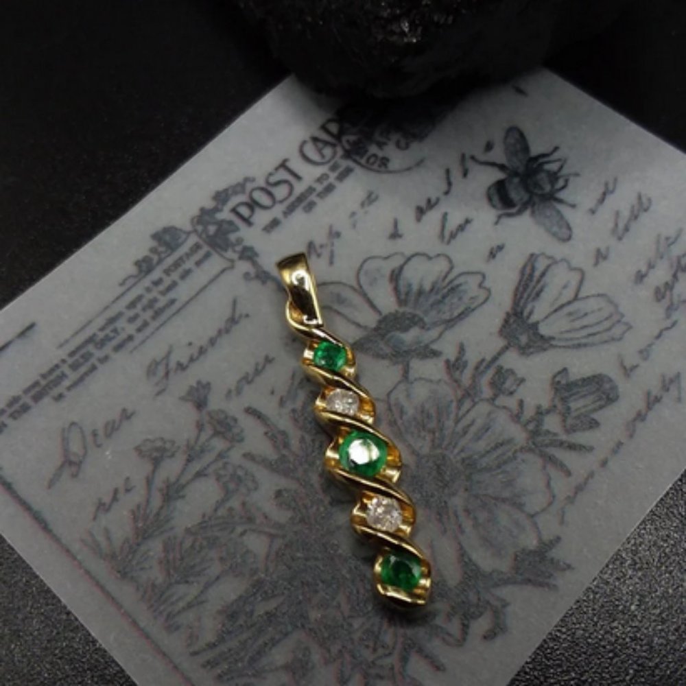 PRICE DROP -EMERALD Diamond Pendant | 10k Yellow Gold | Vintage Emerald Necklace